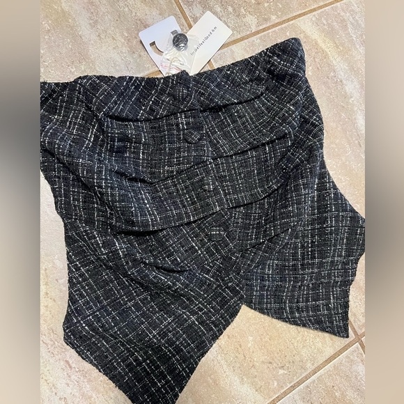 🖤🩶 COMMENSE Tweed Button Ruched Tube Top-SZ M🖤🩶NWT - Picture 9 of 17
